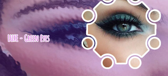 Blue eyeliner on green eyes